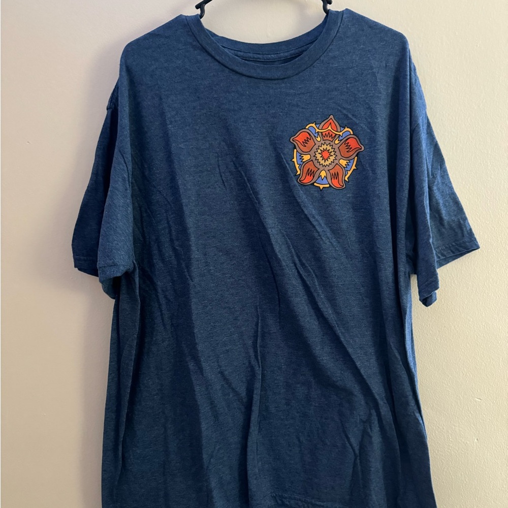 STRANGER THINGS Graphic tee